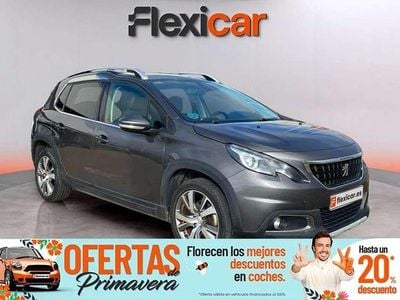 Usado Peugeot 2008 Allure 120 CV (88 kW) 2019 Gris SUV