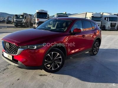 Usado Mazda CX-5 Exclusive-Line 165 CV (121 kW) 2023 Granate SUV