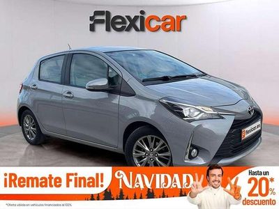 Gris Usado 2019 Toyota Yaris Active Utilitario | 12.390 € (Precio justo)