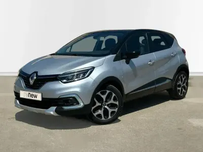 Usado Renault Captur Zen 130 CV (95 kW) 2019 Gris SUV