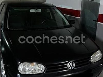 Usado VW Golf IV Conceptline 105 CV (77 kW) 2002 Negro Berlina