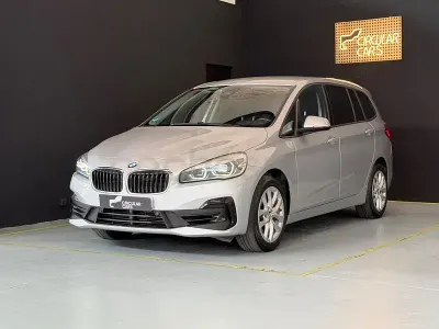 Usado BMW 218 136 CV (100 kW) 2021 Gris / plata Familiar