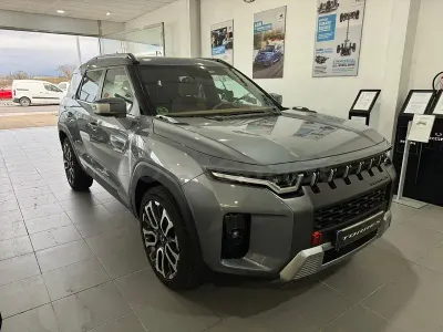 Usado KGM Torres 163 CV (119 kW) 2024 Gris / plata SUV
