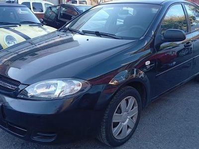 Negro Usado 2004 Chevrolet Lacetti Berlina | 1800 € (Precio justo)