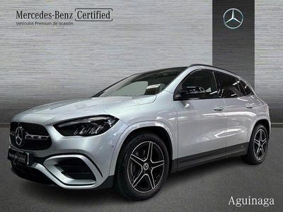 Usado Mercedes GLA200 AMG line 150 CV (110 kW) 2025 Plata hightech SUV