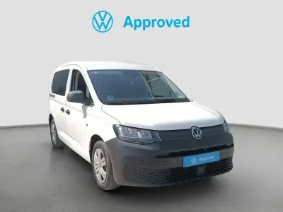 Usado VW Caddy 102 CV (75 kW) 2022 Blanco Monovolumen
