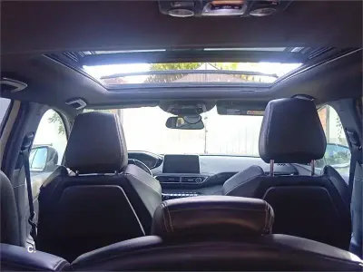Usado Peugeot 5008 Active 130 CV (95 kW) 2018 Blanco SUV