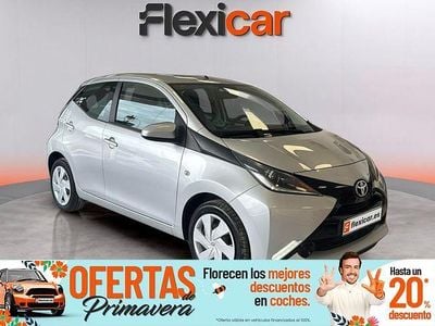 Usado Toyota Aygo X-cite 69 CV (50 kW) 2017 Gris Utilitario