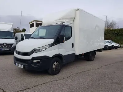 Usado Iveco Daily 136 CV (100 kW) 2018 Van
