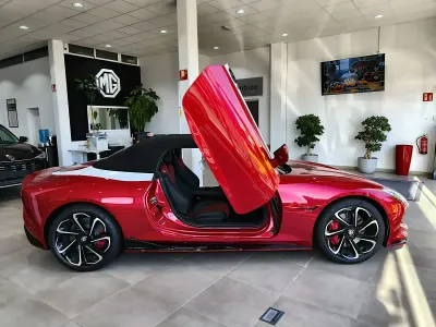 Nuevo MG Cyberster 375 kW (510 CV) 2026 Rojo Descapotable