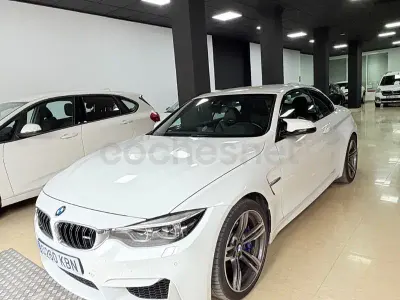 Käytetty BMW M4 Cabriolet Comfort Edition 431 HP (317 kW) 2018 Valkoinen Avoauto
