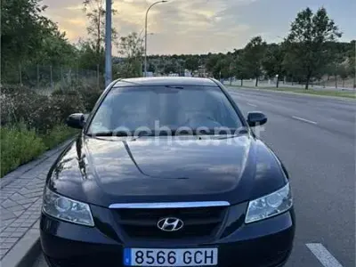 Usado Hyundai Sonata Comfort 140 CV (102 kW) 2008 Azul Berlina