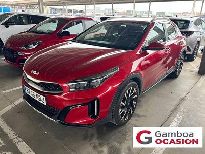 Usado Kia XCeed 140 CV (102 kW) 2025 Rojo SUV