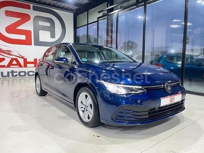 Usado VW Golf VIII 115 CV (84 kW) 2022 Azul Berlina