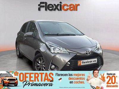 Usado Toyota Yaris Active 69 CV (50 kW) 2020 Verde Berlina