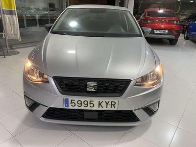 Gris Usado 2020 Seat Ibiza Reference Utilitario | 11.999 € (Precio justo)
