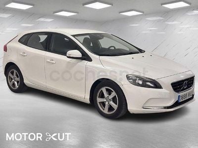 Usado Volvo V40 115 CV (84 kW) 2014 Blanco Berlina