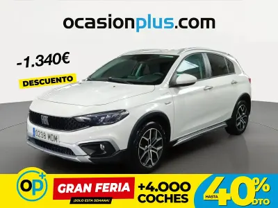 Usado Fiat Tipo Cross 130 CV (95 kW) 2023 Blanco Berlina