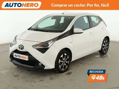 Usado Toyota Aygo X-cite 72 CV (52 kW) 2019 Blanco Utilitario