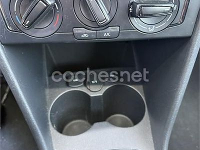 Begagnad VW Polo Edition 75 HK (55 kW) 2016 Vit Sedan