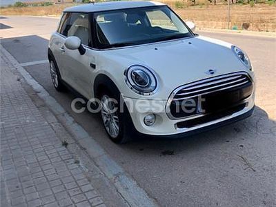 Usado Mini Cooper D 112 CV (82 kW) 2015 Beige Utilitario
