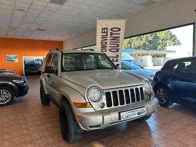 Usado Jeep Cherokee Limited 162 CV (119 kW) 2005 Gris SUV