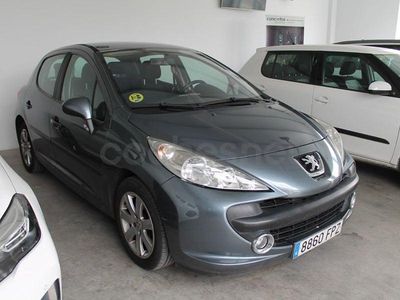 Usado Peugeot 207 90 CV (66 kW) 2007 Gris / plata Berlina