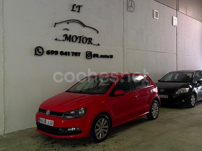 Rojo Usado 2015 VW Polo Berlina | 7990 € (Precio justo)