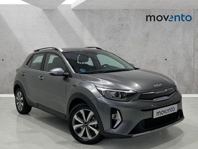 Gris Usado 2024 Kia Stonic SUV | 18.400 € (Precio justo)
