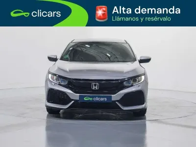 Usado Honda Civic Comfort 129 CV (94 kW) 2018 Gris Utilitario