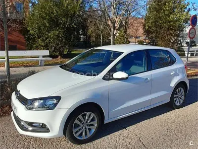 Usado VW Polo Advance 90 CV (66 kW) 2014 Blanco Berlina