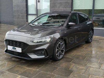 Usado Ford Focus ST-Line 125 CV (91 kW) 2019 Gris / plata Berlina
