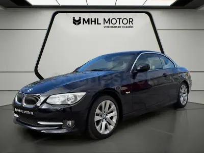 Usado BMW 330 Cabriolet 272 CV (200 kW) 2012 Negro Descapotable