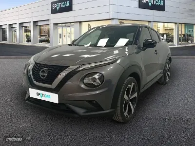 Usado Nissan Juke Tekna 114 CV (83 kW) 2023 Gris SUV