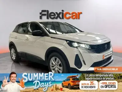 Usado Peugeot 3008 Allure 130 CV (95 kW) 2022 Blanco SUV
