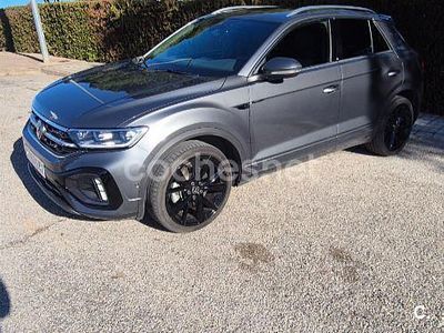 Usado VW T-Roc R-line 150 CV (110 kW) 2022 Gris / plata SUV