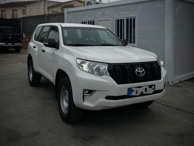 usado Toyota Land Cruiser 2.8 D4D GX 7 PLAZAS 5P.