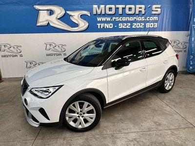 Usado Seat Arona Xperience 110 CV (80 kW) 2022 Blanco SUV