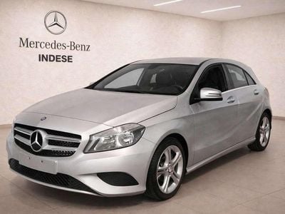 Käytetty Mercedes A180 Urban 122 HP (89 kW) 2012 Harmaa Viistoperä