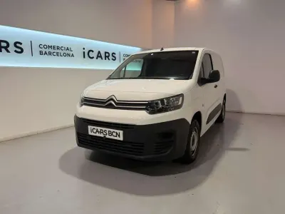 Usado Citroën Berlingo 102 CV (75 kW) 2021 Blanco Monovolumen