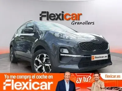 Usado Kia Sportage 136 CV (100 kW) 2020 Gris / plata SUV