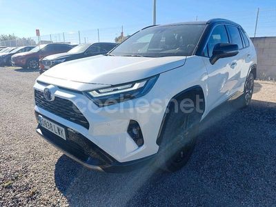 Blanco Usado 2022 Toyota RAV4 Hybrid Style SUV | 36.990 € (Un poco caro)