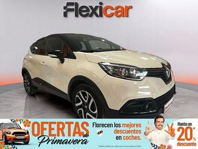 Usado Renault Captur Life 90 CV (66 kW) 2016 Beige SUV