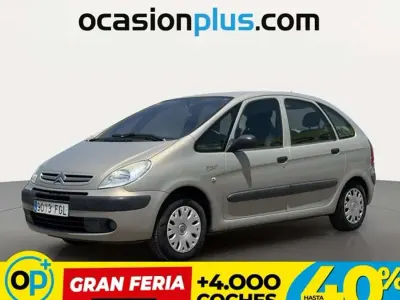 Usado Citroën Xsara Picasso 90 CV (66 kW) 2006 Beige Monovolumen