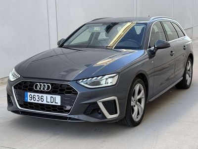 Gris / plata Usado 2019 Audi A4 S-Line Familiar | 17.990 € (Buen precio)