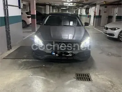 Usado Mercedes CLA200 136 HP (100 kW) 2017 Cinzento Sedan