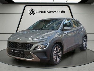 Usado Hyundai Kona 120 CV (88 kW) 2021 Gris / plata SUV