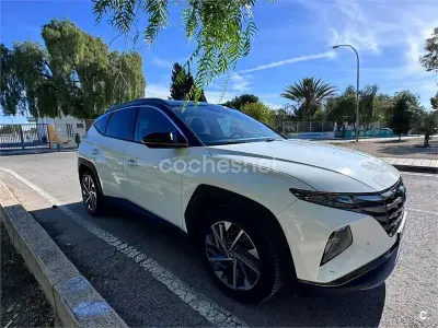 Usado Hyundai Tucson 115 CV (84 kW) 2021 Blanco SUV