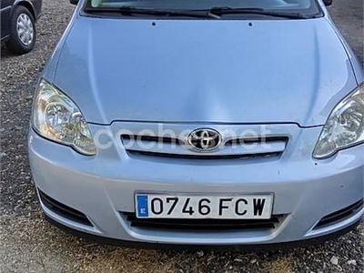 Usado Toyota Corolla Sol 116 CV (85 kW) 2006 Gris / plata Berlina