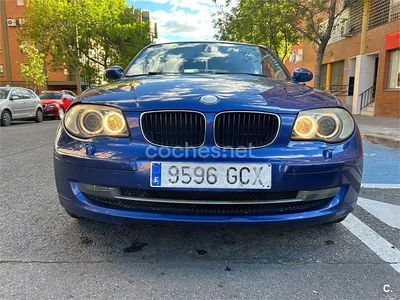 Używany BMW 118 122 KM (89 kW) 2008 Niebieski Hatchback